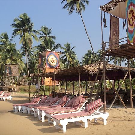 Five Five Restaurant And Guest Tents Hotel Anjuna Exterior photo