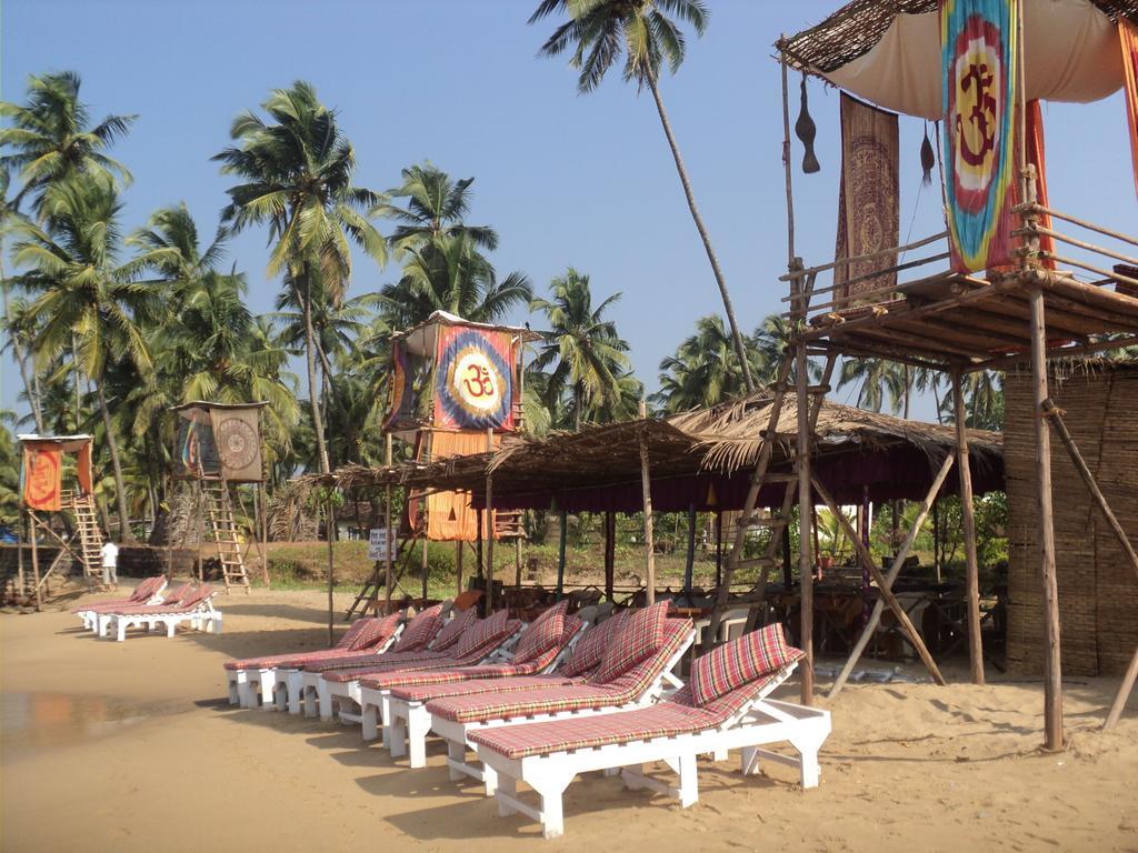 Five Five Restaurant And Guest Tents Hotel Anjuna Exterior photo